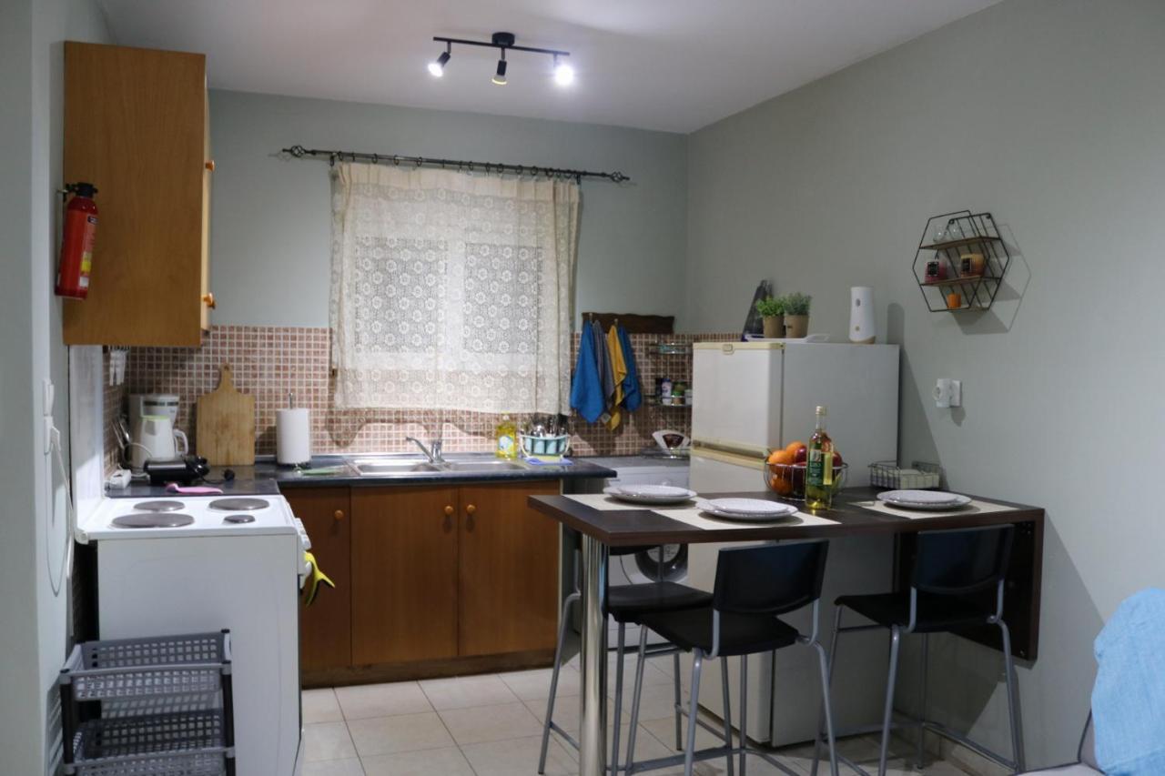 Semi-Basement 50Sqm Apartment Near Kos Citycenter Luaran gambar